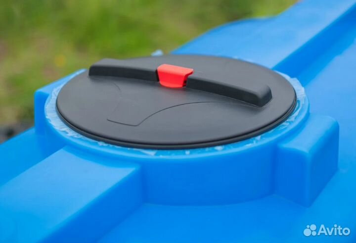 Емкость для воды 2000 литров/диз.топлива