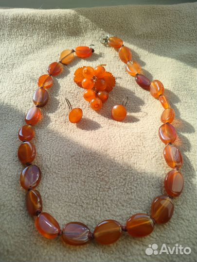 Брошь Виноградная Гроздь Янтарь Винтаж