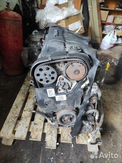 Двигатель Вольво S60 2.4i B5244S4