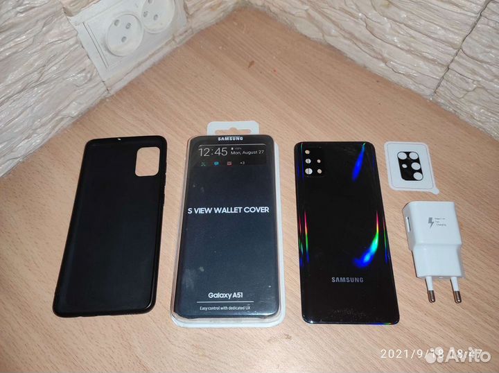 Запчасти Samsung a50-a51 кубик зарядки чехлы