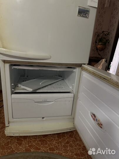 Холодильник