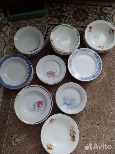 Тарелки глубокие и плоские