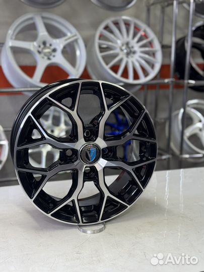 Диски R14 на Kia Rio Hyundai Solaris Toyota Coroll