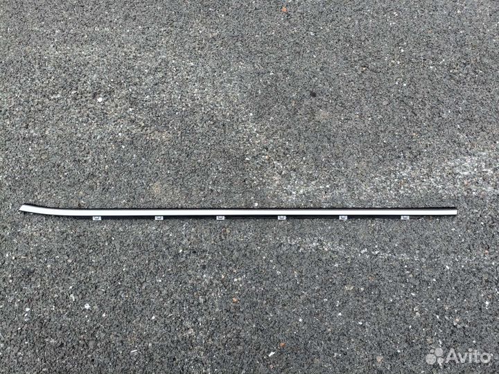 Уплотнитель стекла двери kia ceed jd