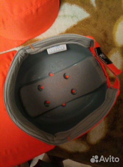 Каска защитная