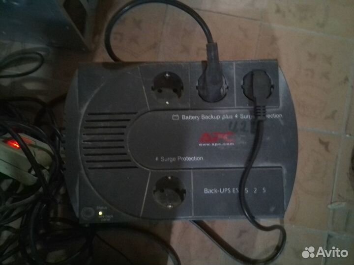 Ибп APC Back UPS ES 525 (без батареи / с батареей)