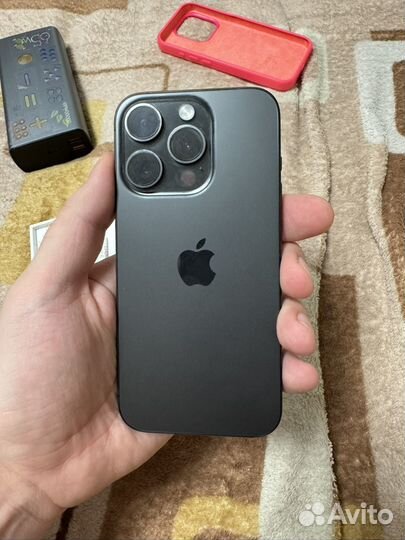 iPhone 15 Pro, 256 ГБ