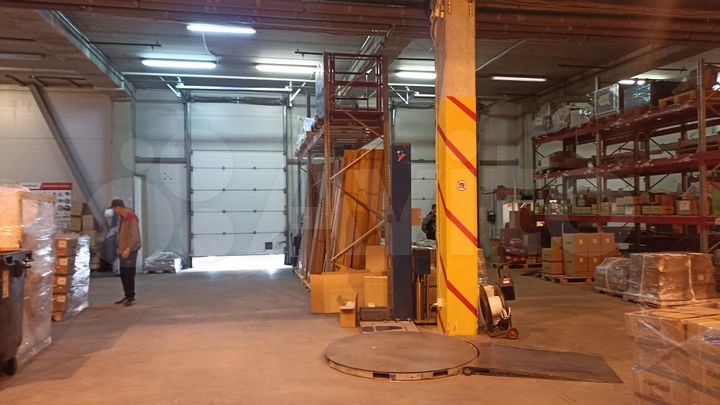 Склад, 1650 м²