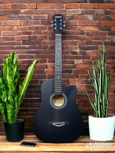 Акустическая гитара на подарок