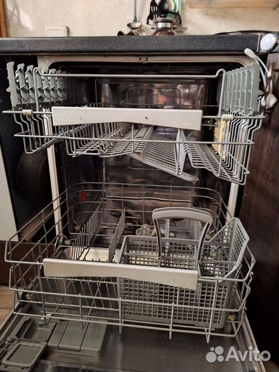 Посудомоечная машина AEG