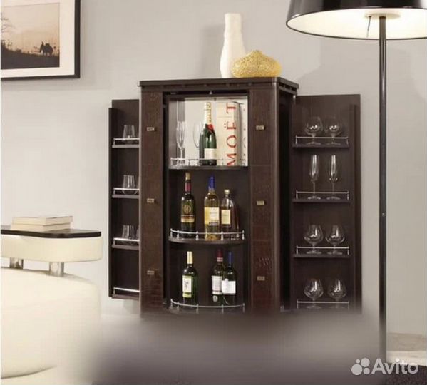Барный шкаф