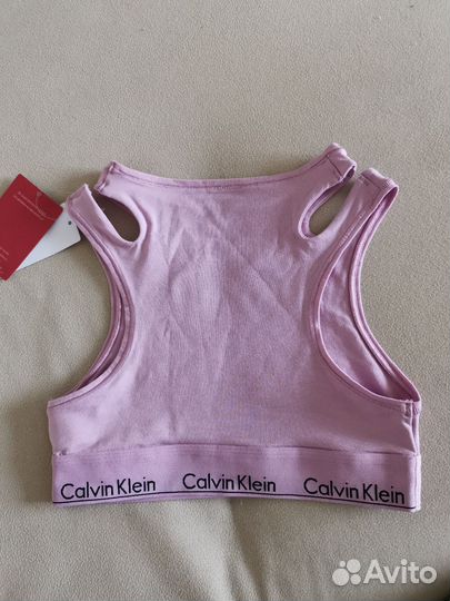 Топ Calvin Klein