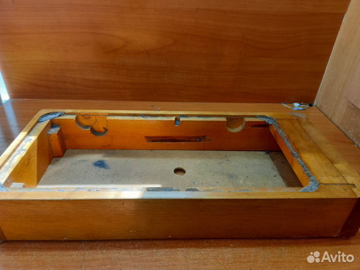 Ящик поддон от швейной машины Чайка, Подольск