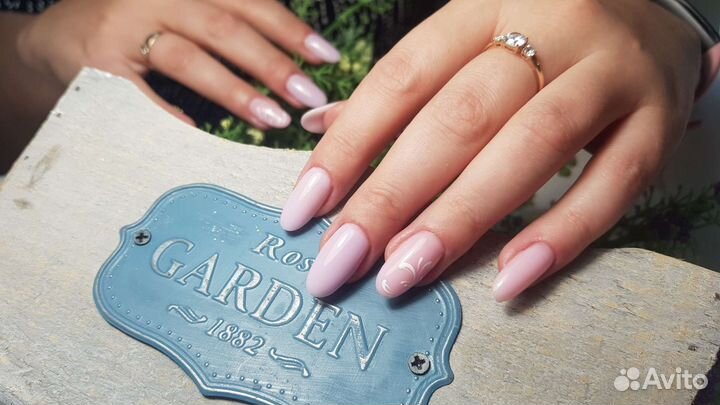 Маникюр,педикюр