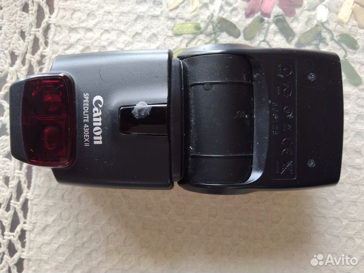 Вспышка Canon Speedlite 430EX II