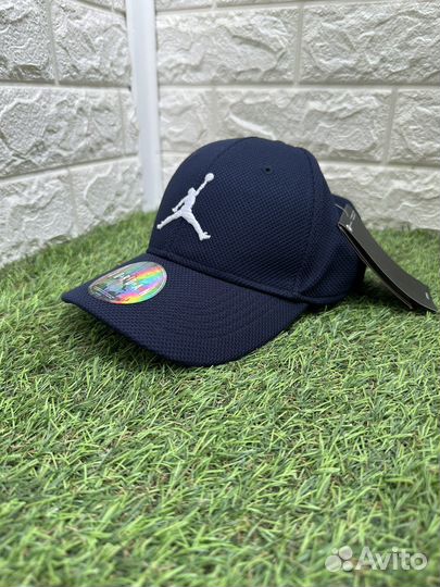 Бейсболка nike