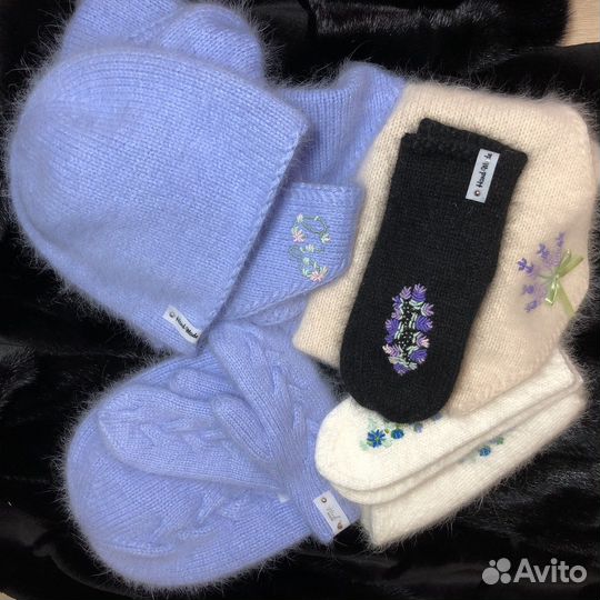 Бактус, снуд, шапка, варежки с итальянской пряжи