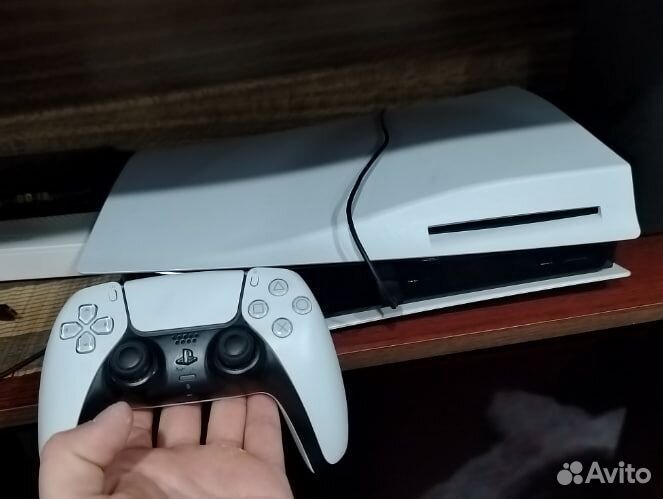 Sony playstation 5 с дисководом 2 джойстика