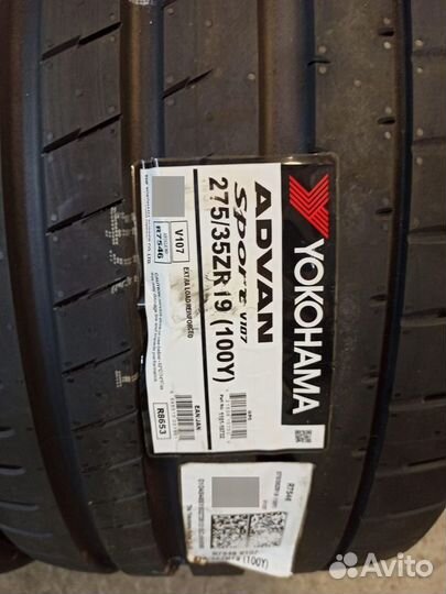 Yokohama Advan Sport V107 245/40 R19 и 275/35 R19