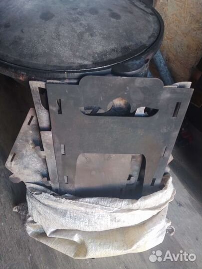 Казан 12л с треногой и печью