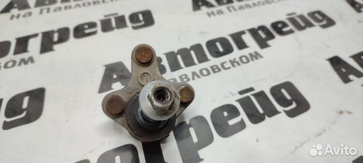 Шаровая опора левая Volkswagen Passat Cc 357 CAW