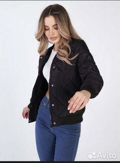 Бомбер женский