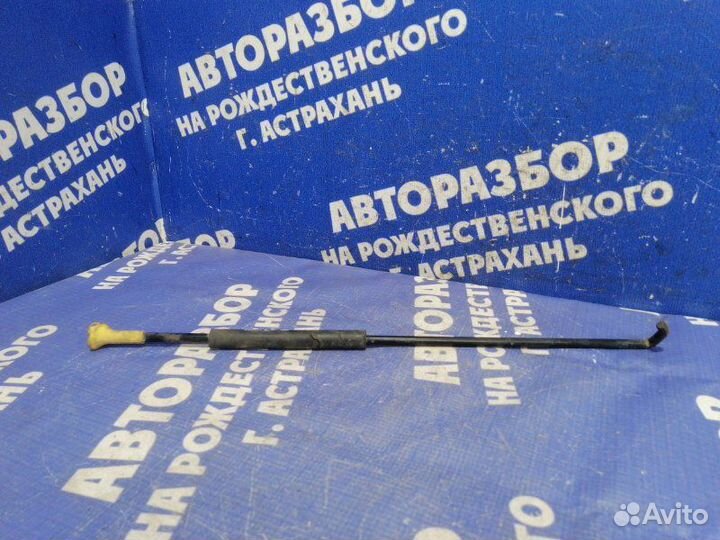 Держатель капота Kia Rio 2 хэтчбек 2010