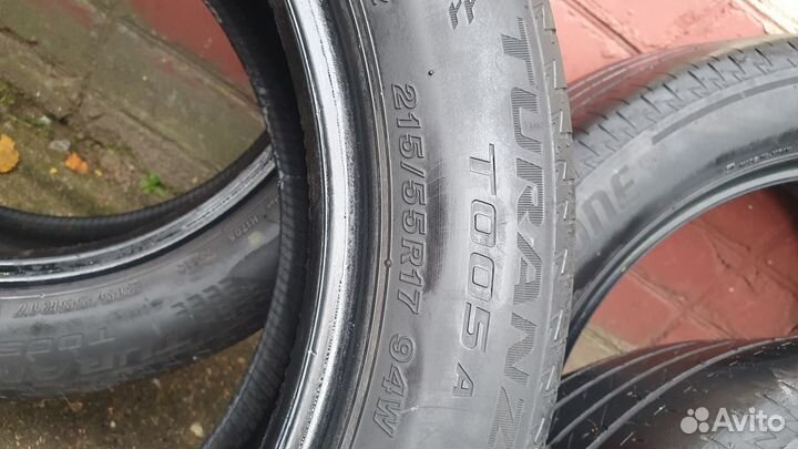 Bridgestone Turanza T005A 215/55 R17