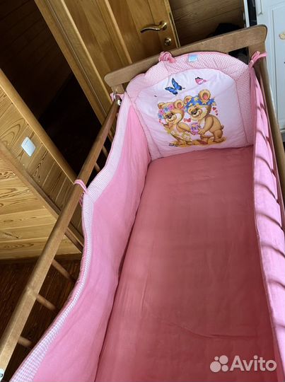 Детская кроватка
