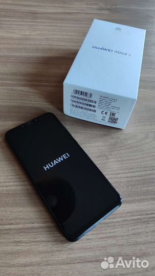 Телефон Huawei Nova 3