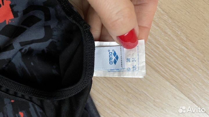 Купальник спортивный для плавания Arena оригинал S