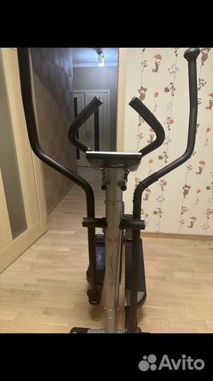 Эллиптический тренажер