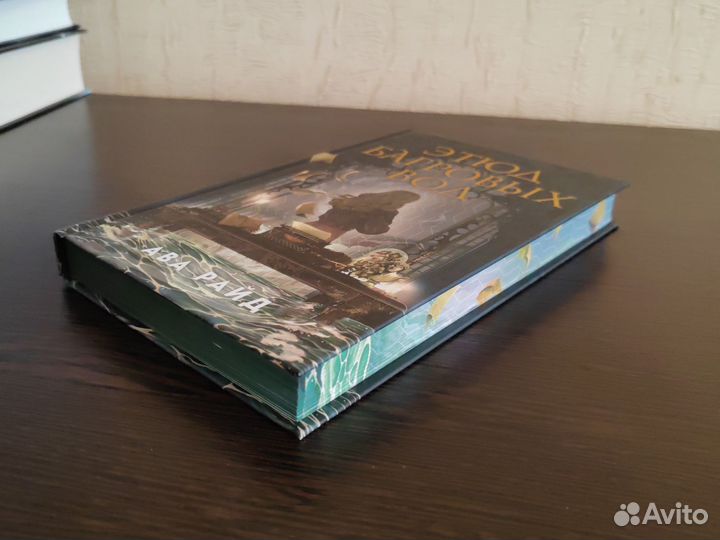 Продам книги