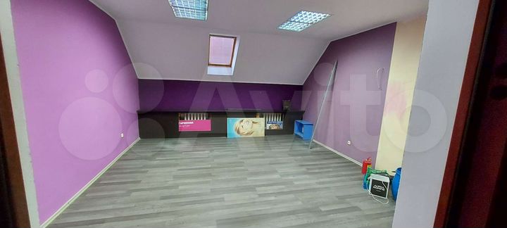 Свободного назначения, 200 м²