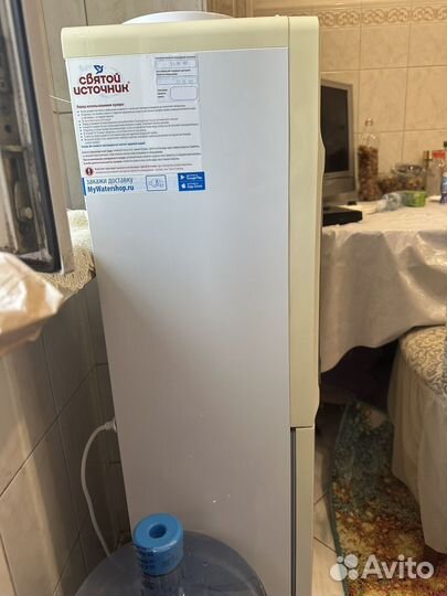 Кулер для воды бу