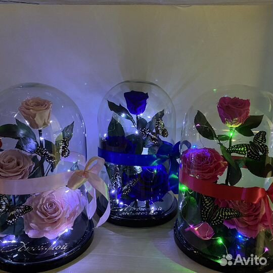 Композицию с тремя розами