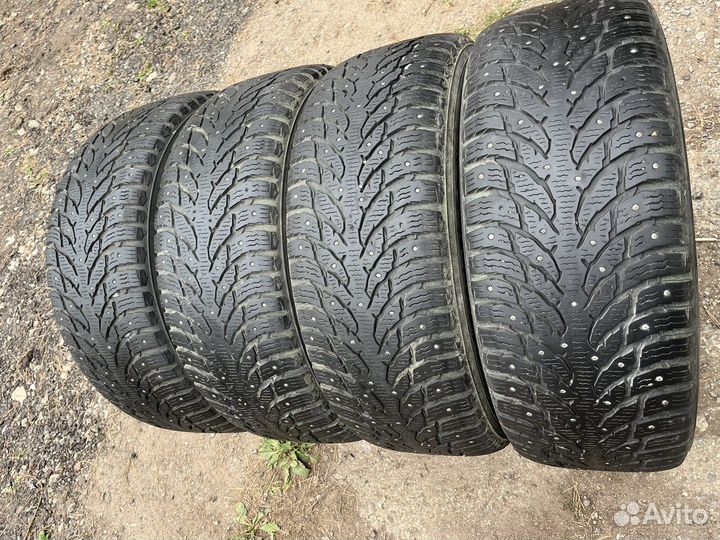 Nokian Tyres Hakkapeliitta 9 SUV 265/60 R18