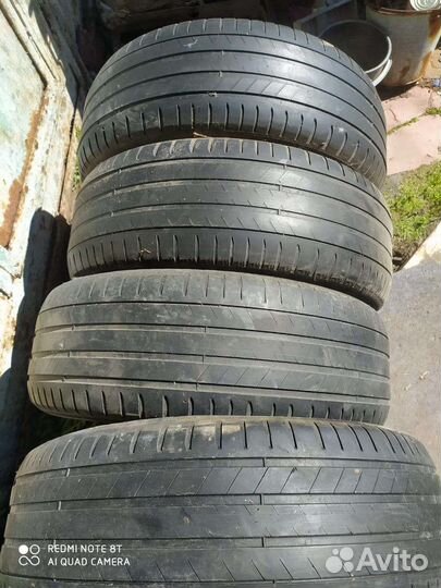 Michelin X Multi D 235/60 R18