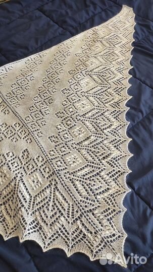 Пуховый платок шаль