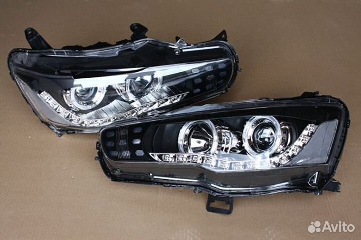 Фара правая Митсубиси Лансер X 10