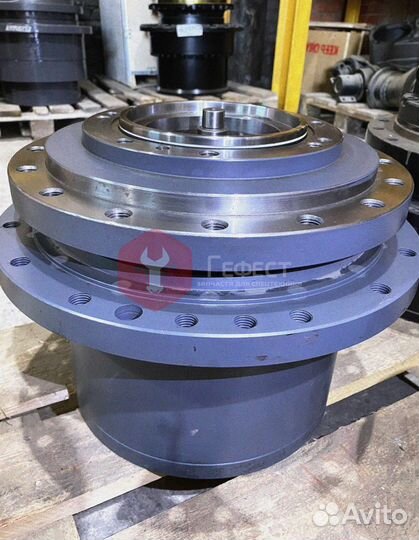 Бортовой редуктор Hyundai R110-7A