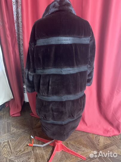 Шуба норковая брендовая