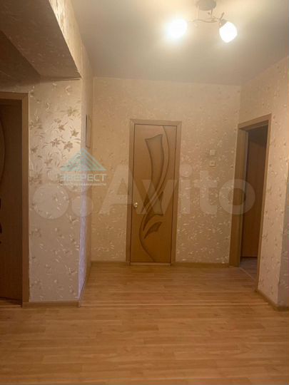 Доля в 3-к. квартире, 79,9 м², 5/5 эт.