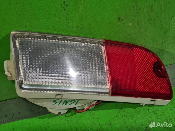Фонарь задний в бампер правый Suzuki Ignis II HR