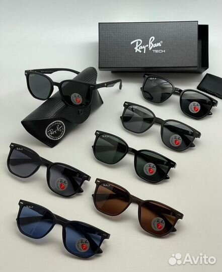 Солнцезащитные очки Ray Ban