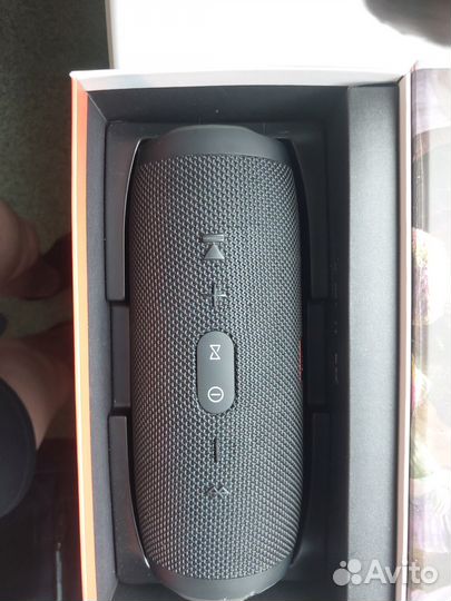 Bluetooth колонка JBL Charge 3
