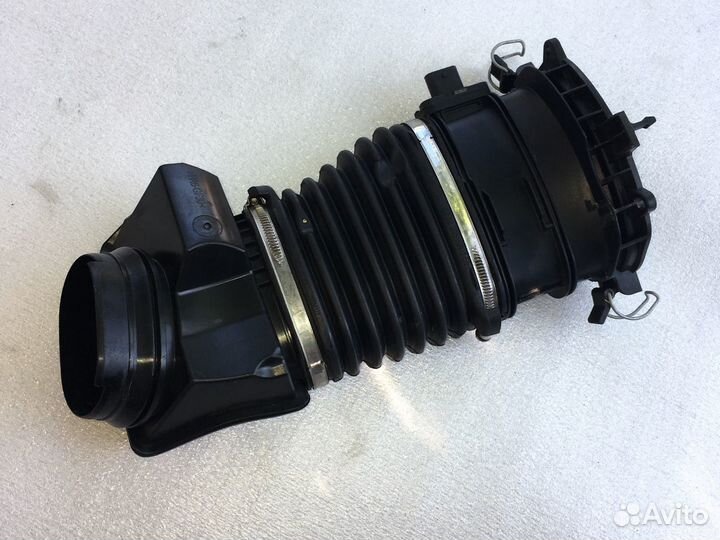 Воздухозаборник A6540901200 Mercedes W213 om654 20