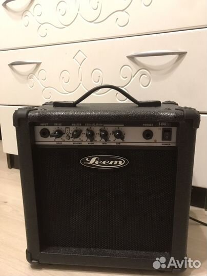 Электрогитара с комбиком