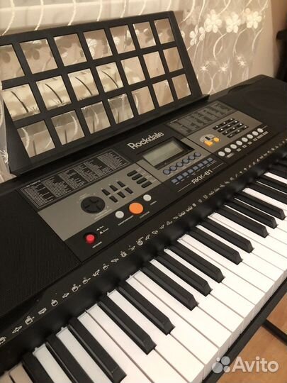 Синтезатор