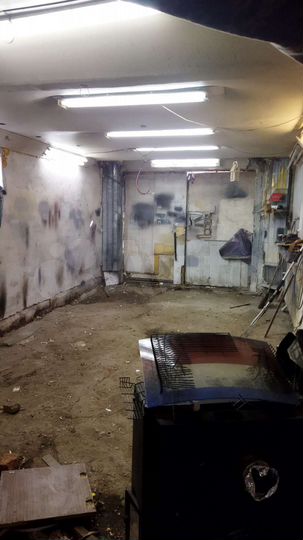 Гараж, > 30 м²